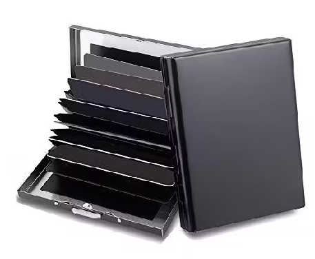 Perbandingan dompet kulit tebal vs dompet aluminium slim